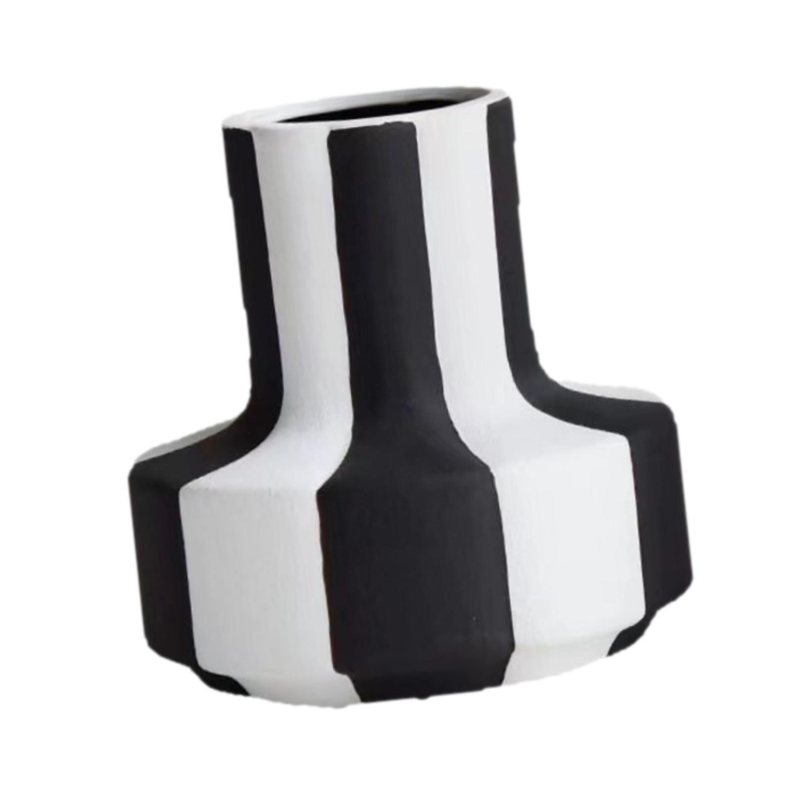 Elegante Schwarz-Weiß Gestreif – Desk Setup Minimalist Bewertung und Preis
